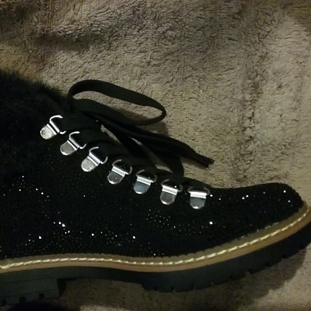 NIB INC Pravale Blk Bling Bootie, 5.5 - Picture 4 of 8